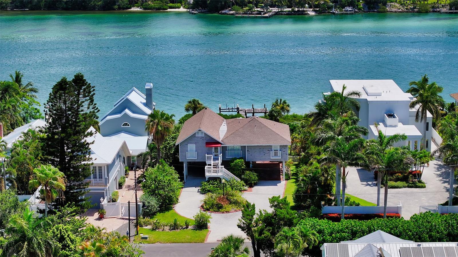 LONGBEACH ON LONGBOAT KEY - Residential