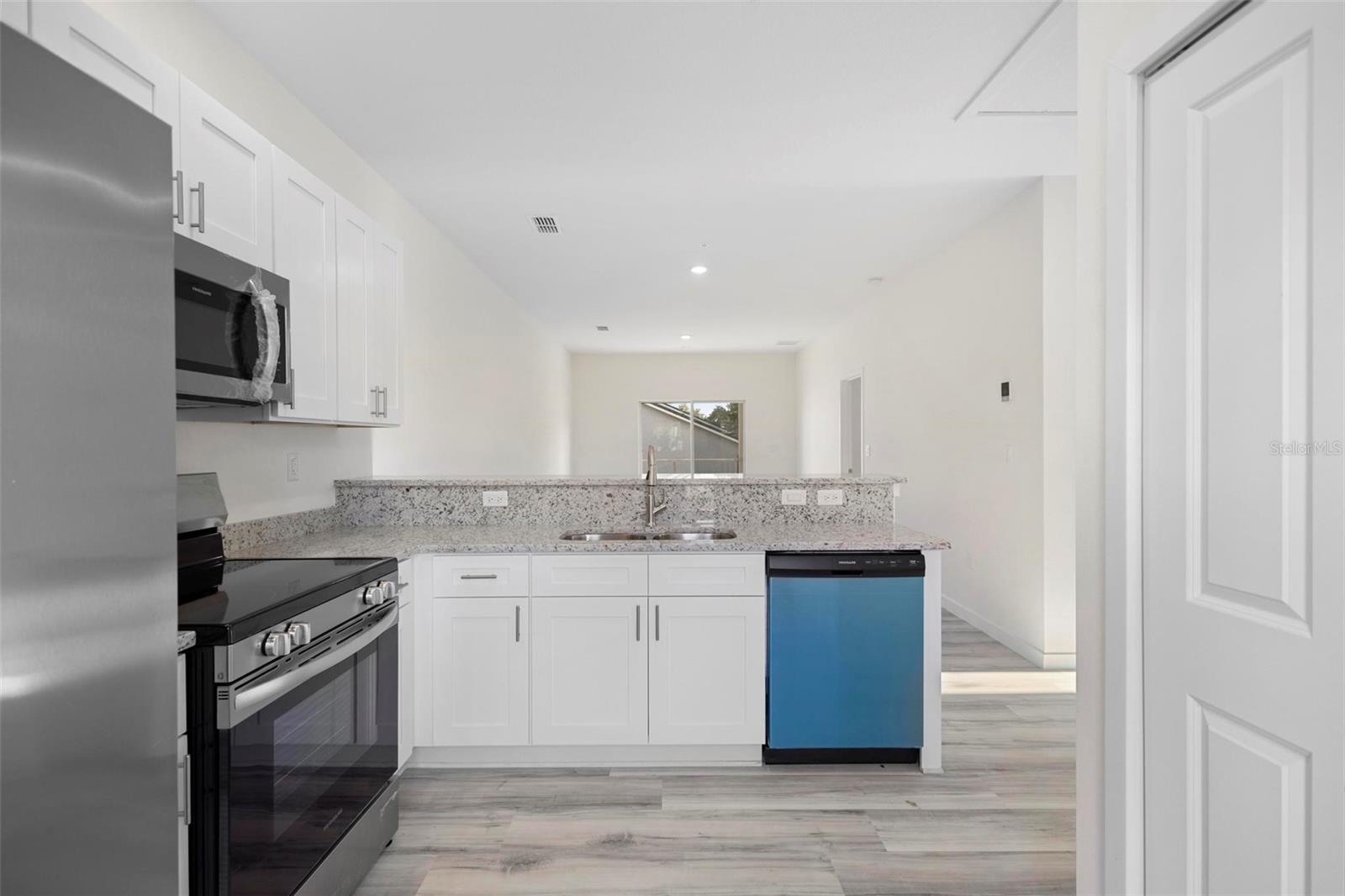 BVL UNIT 1 - Residential Lease