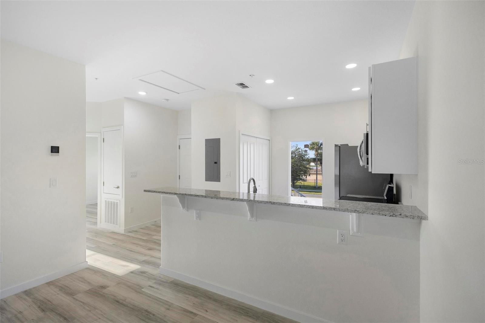 BVL UNIT 1 - Residential Lease