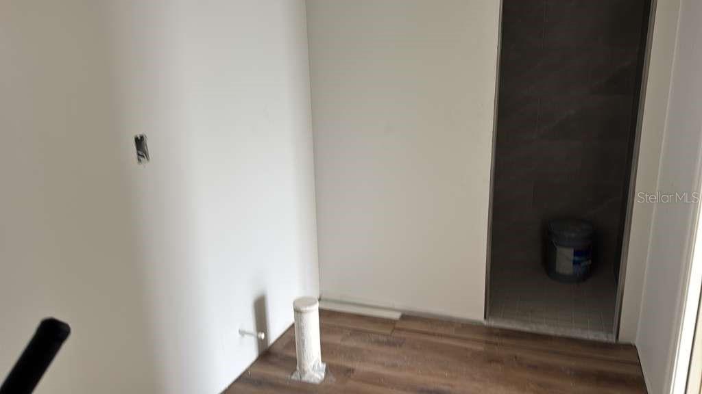 MAXWELLS C M SUB - Residential