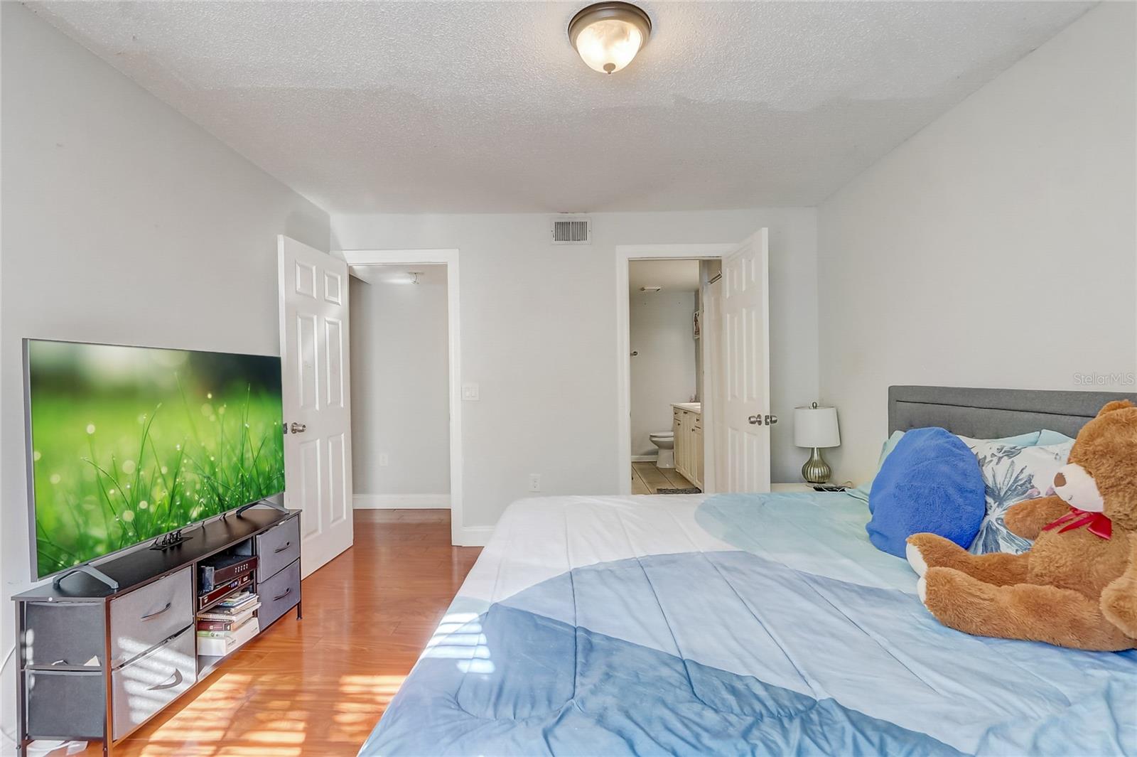 GABLES AT LAKESIDE THE CONDO - Residential