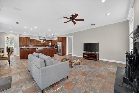 Tiny photo for 7050 SE 12th Circle, Ocala, FL 34480 (MLS # OM728774)