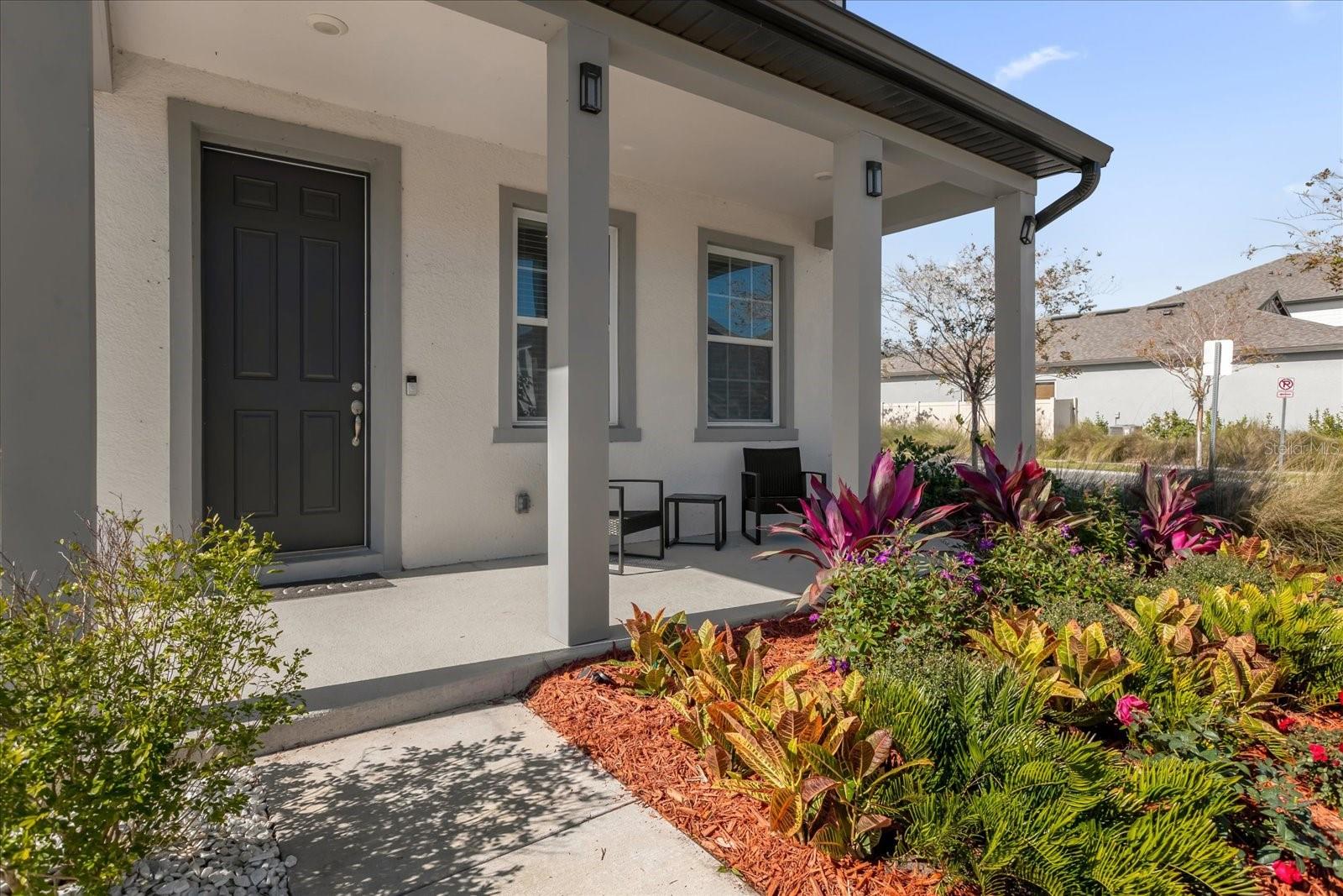 9118 WAVERLY WALK DRIVE