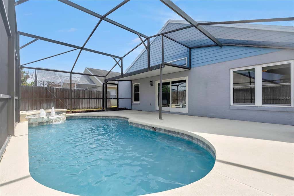 Photo of 11429 Kenley Circle, Orlando, FL 32824 (MLS # O6429664)