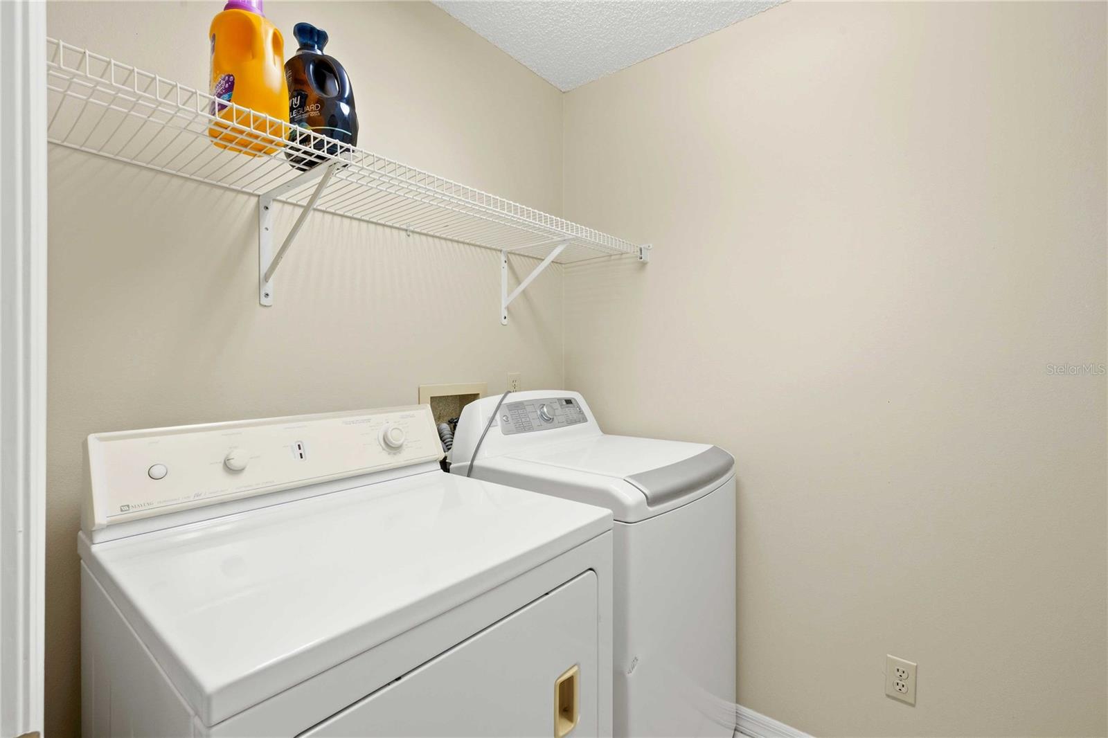 WIMBLEDON GREENS - Residential