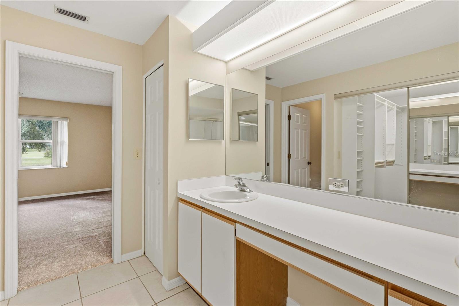 WIMBLEDON GREENS - Residential