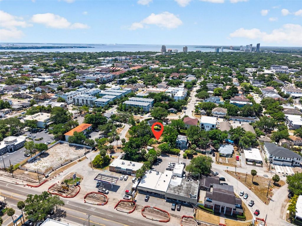 Photo of 2604 N Cleveland Street, Tampa, FL 33609 (MLS # TB8505442)