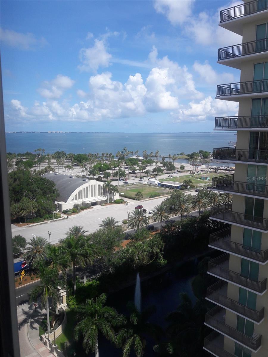 750 N TAMIAMI TRAIL 1402