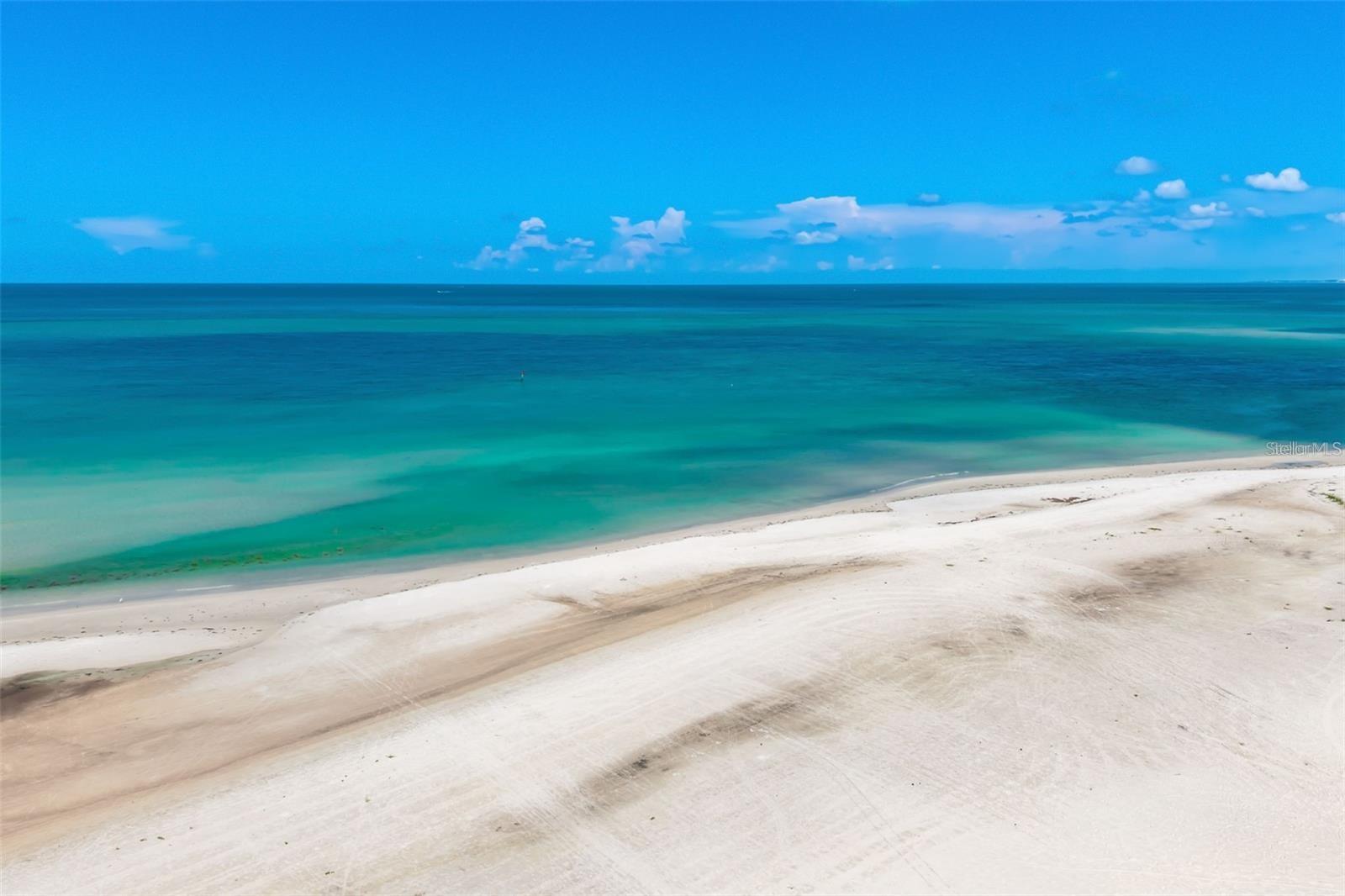 WHISPERING SANDS SEC 7 - Residential Lease