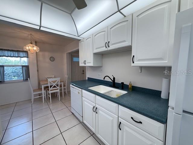 WHISPERING SANDS SEC 7 - Residential Lease