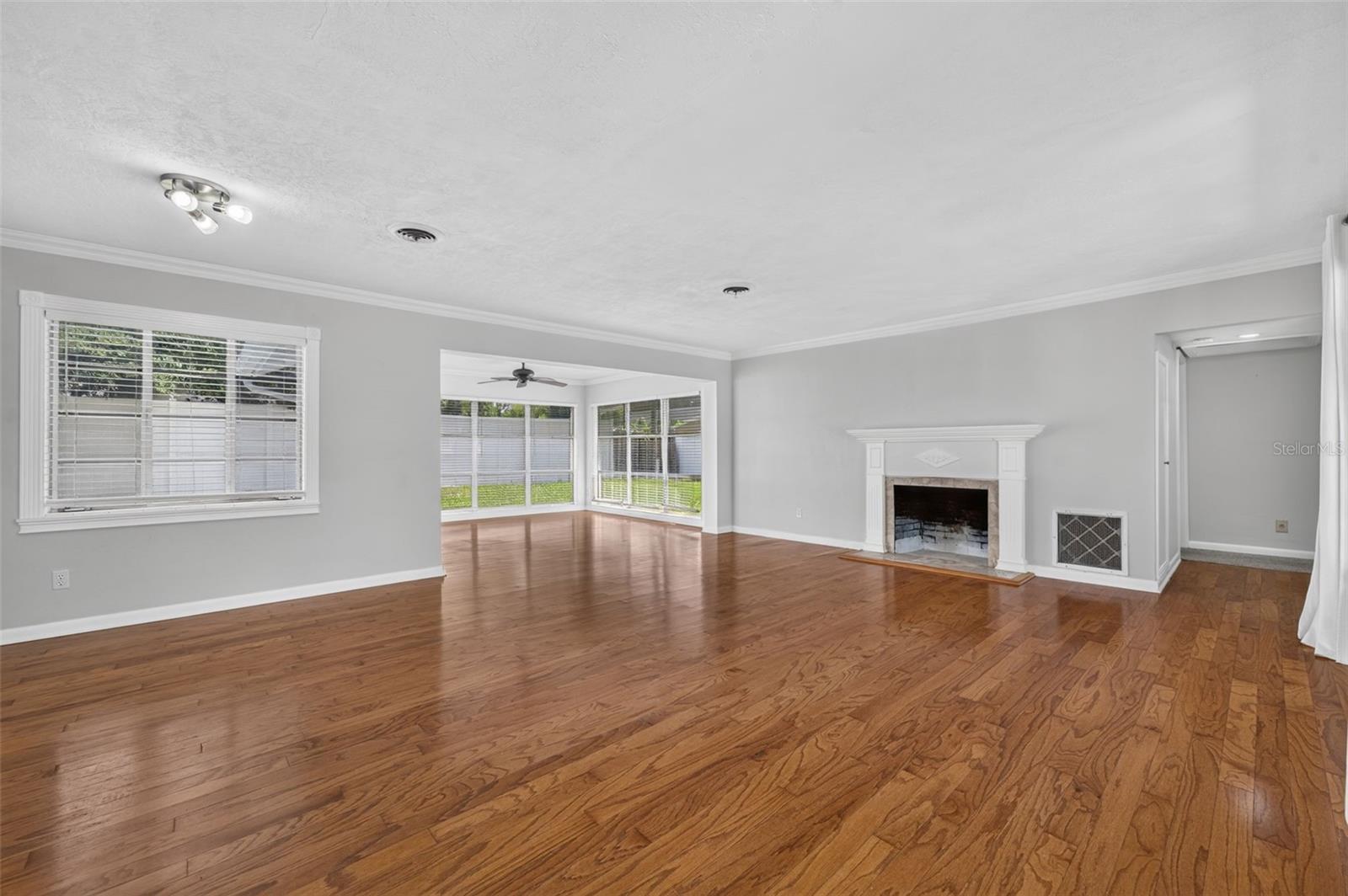 200 SENECA TRAIL