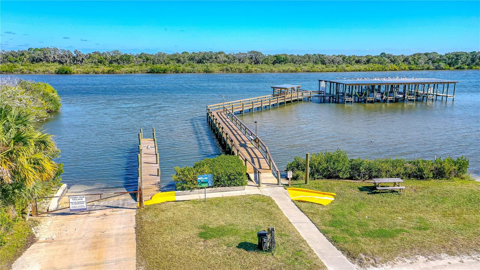 RIVER PARK MOBILE HOME COLONY SEC 01 - Land