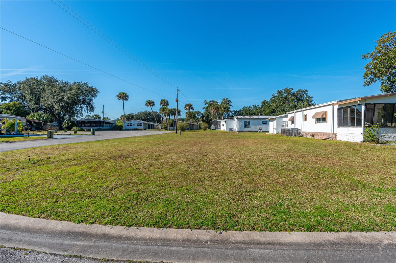 RIVER PARK MOBILE HOME COLONY SEC 01 - Land