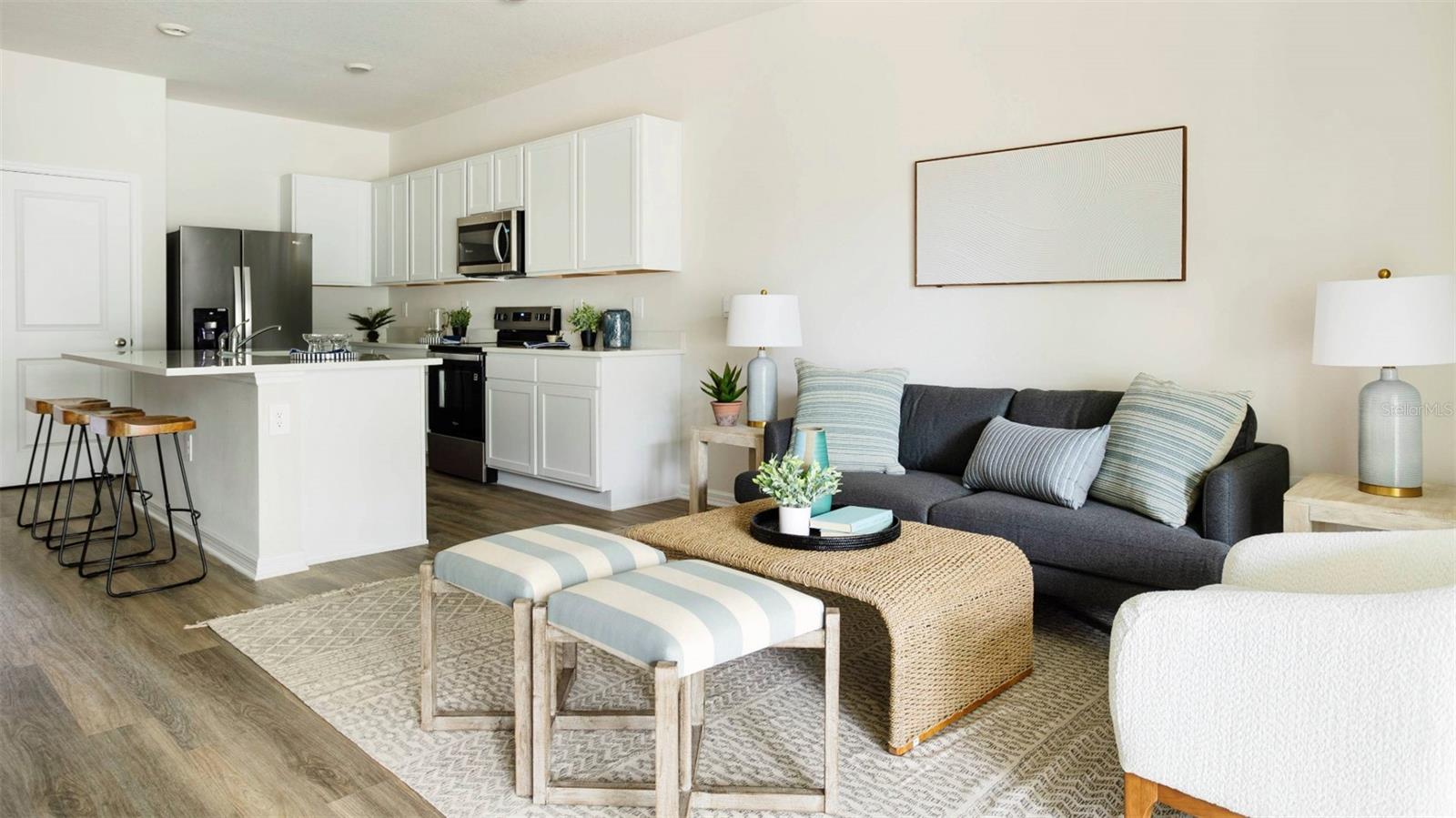 GARDENS AT BAY STREET - Residential