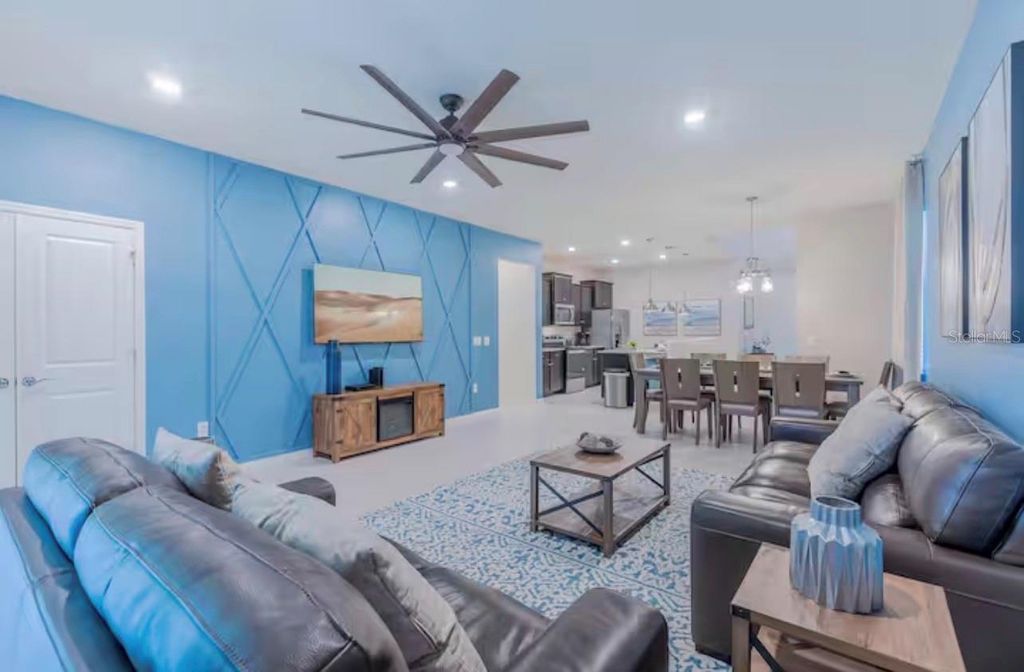 Photo of 2226 Lelani Circle, Davenport, FL 33897 (MLS # O6373807)