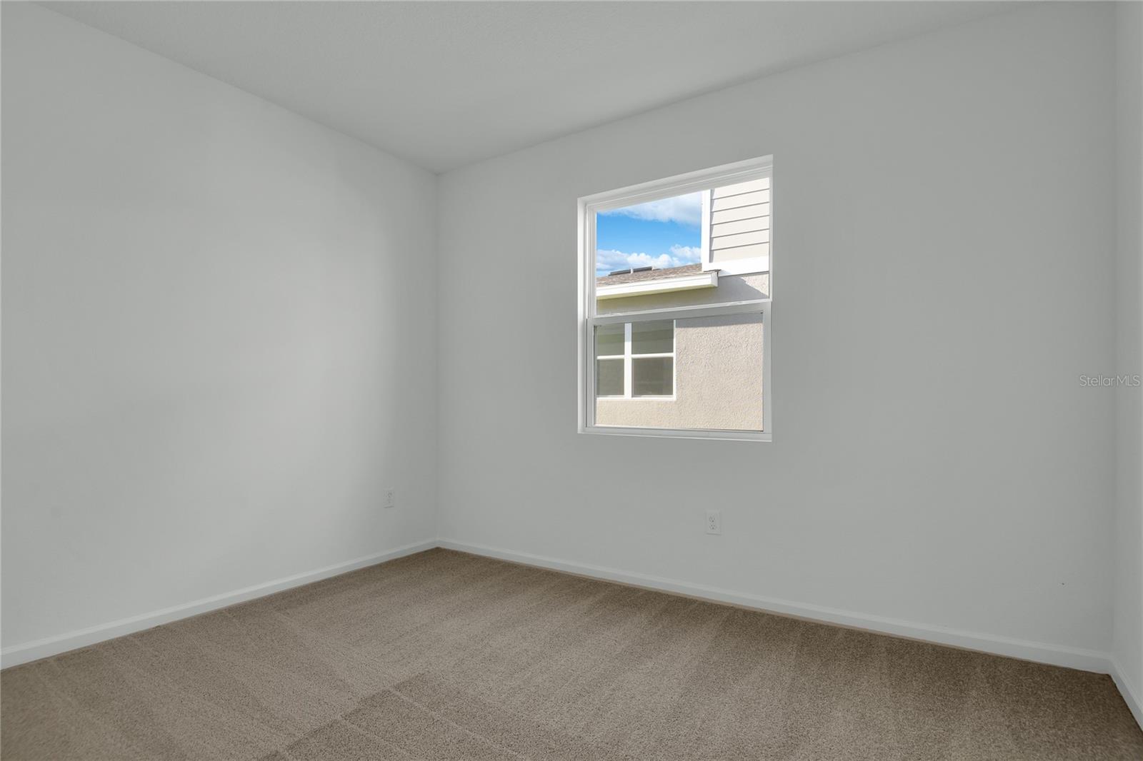 SEASONS AT SHORES OF LAKE DELL - Residential