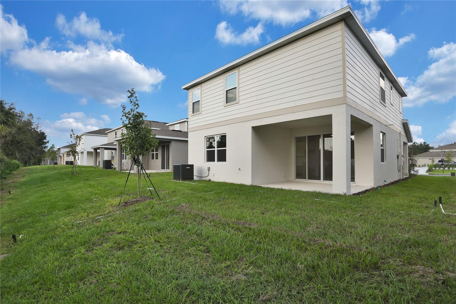 SEASONS AT SHORES OF LAKE DELL - Residential