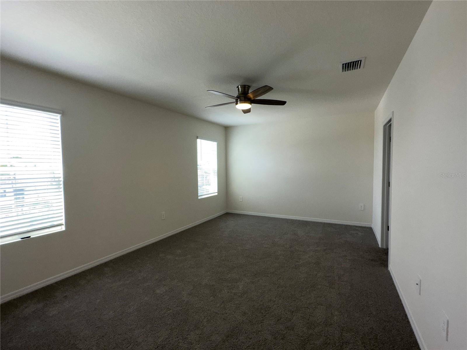 STAR FARMS AT LAKEWOOD RANCH - Residential