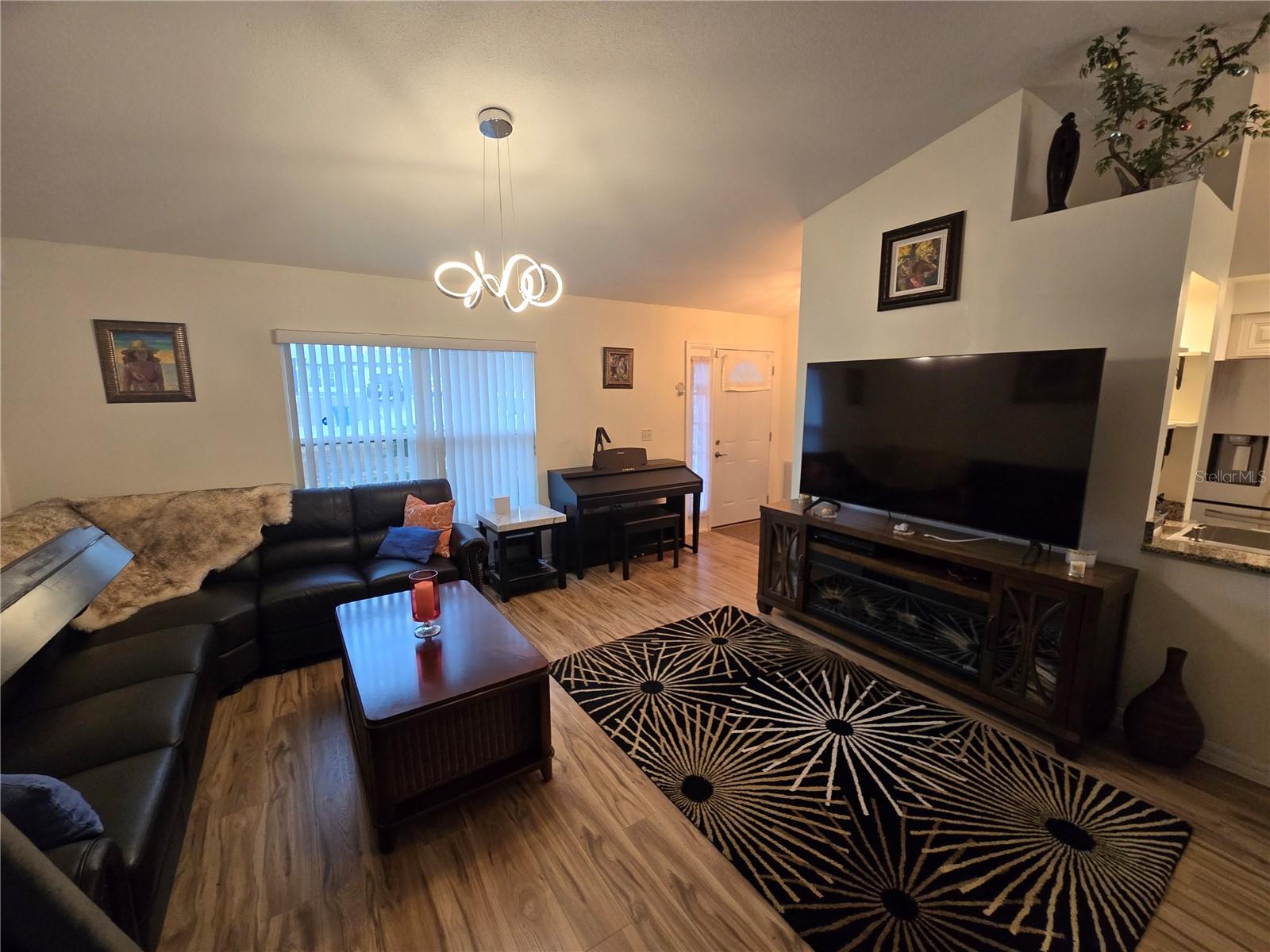 SPRING HILL - Residential