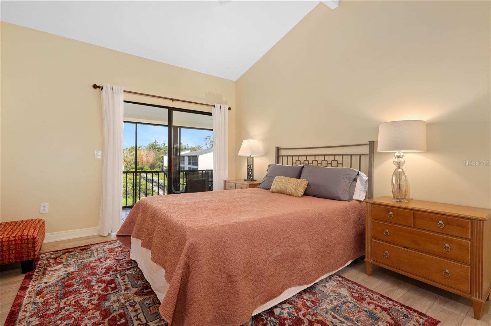 PELICAN COVE I - Residential