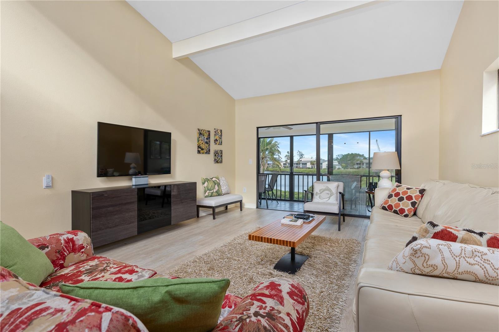 PELICAN COVE I - Residential