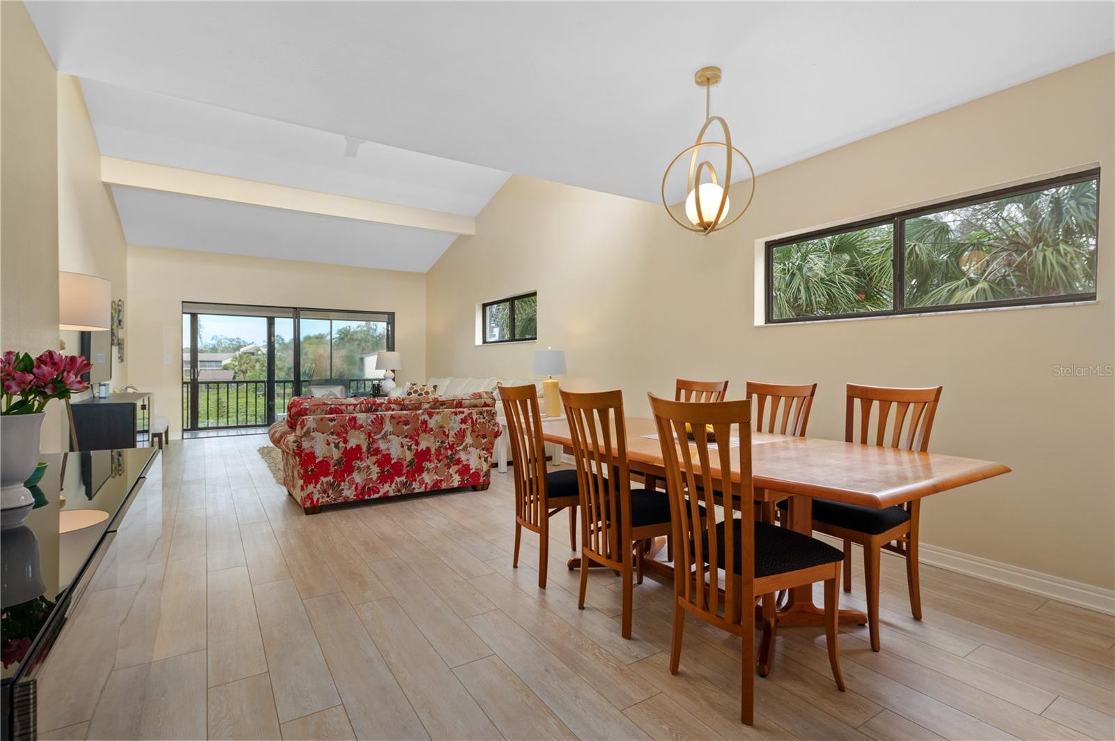 PELICAN COVE I - Residential