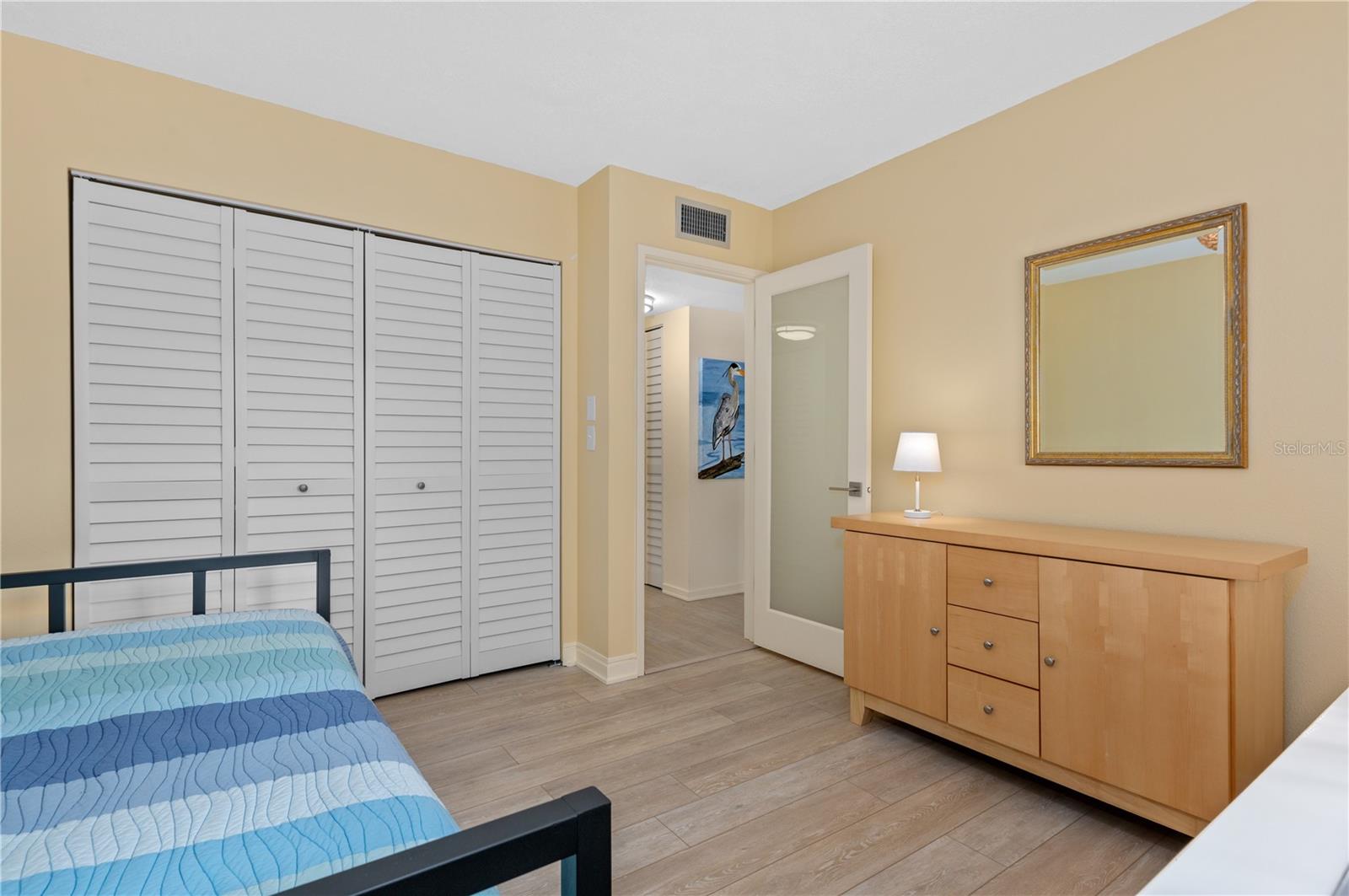 PELICAN COVE I - Residential