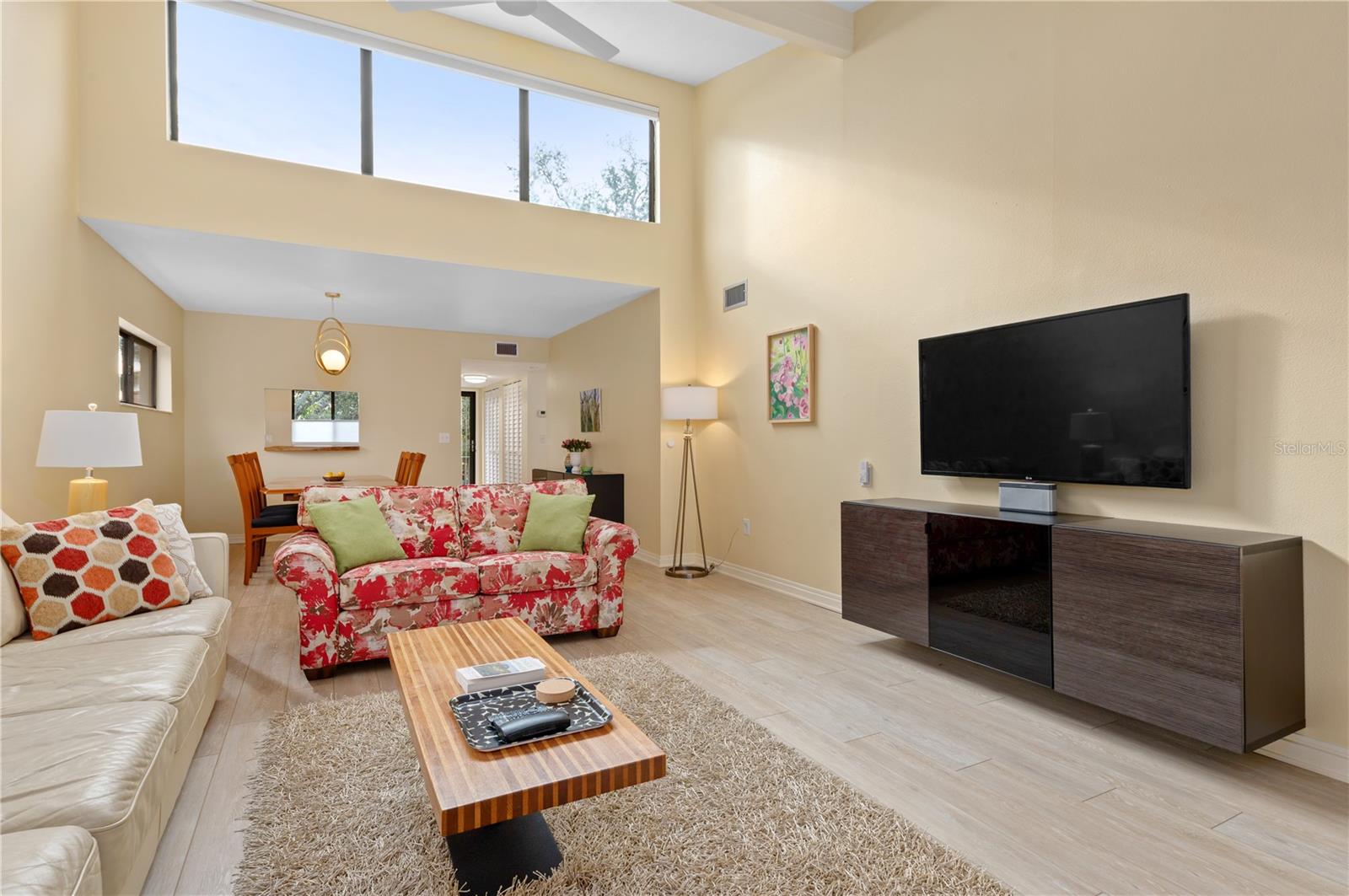 PELICAN COVE I - Residential