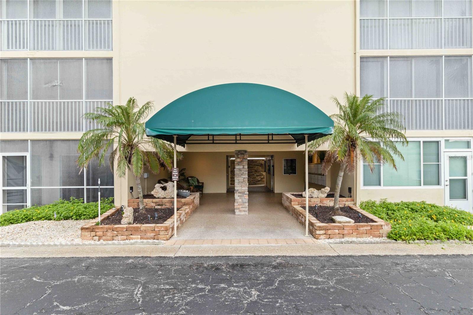 GULF N BAY - Residential
