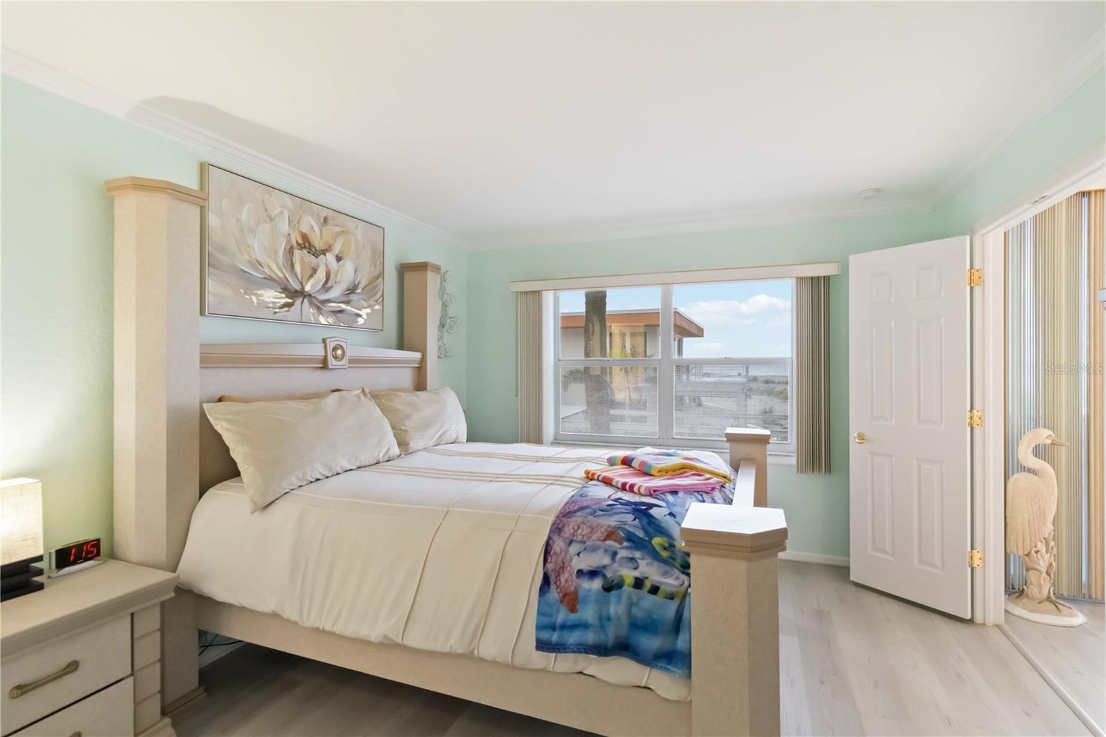 GULF N BAY - Residential
