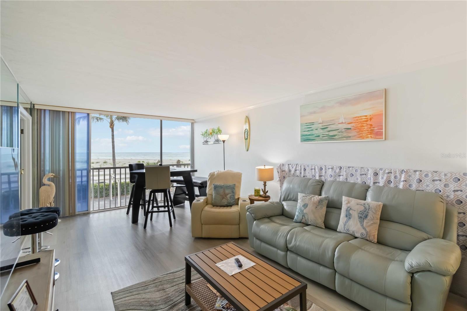 GULF N BAY - Residential