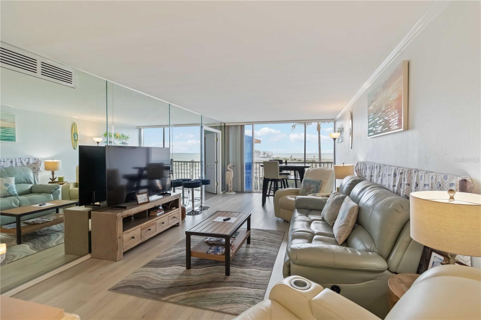 GULF N BAY - Residential