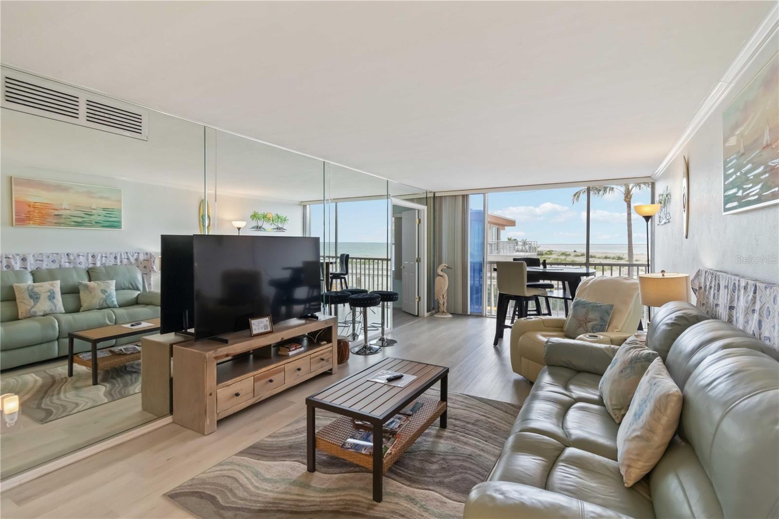 GULF N BAY - Residential