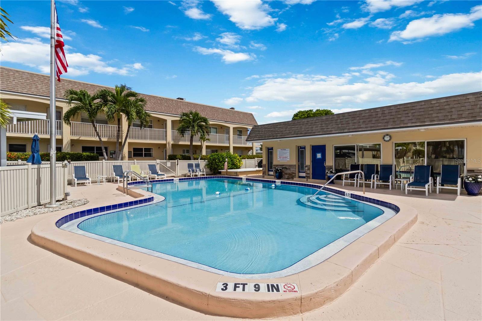 GULF N BAY - Residential