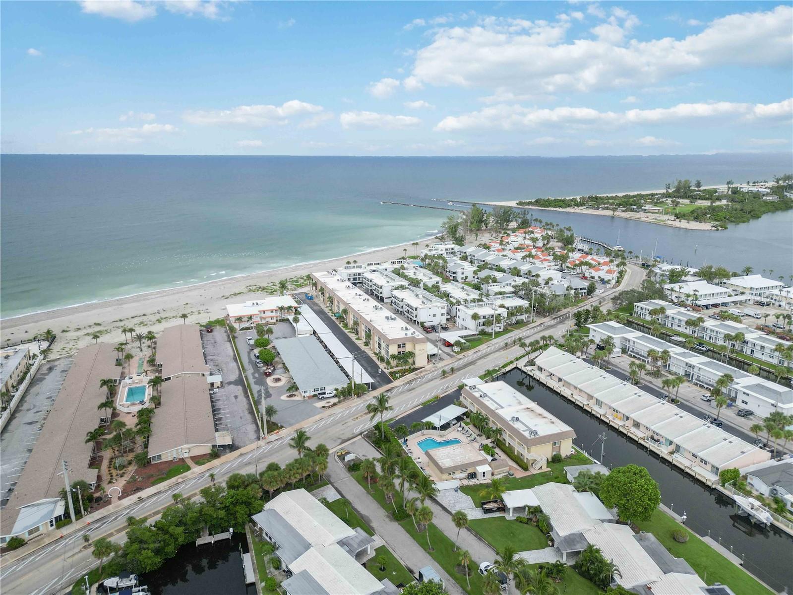 GULF N BAY - Residential
