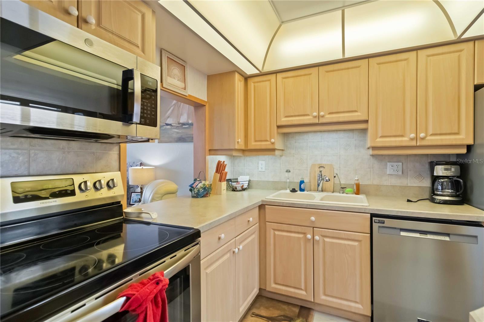 GULF N BAY - Residential