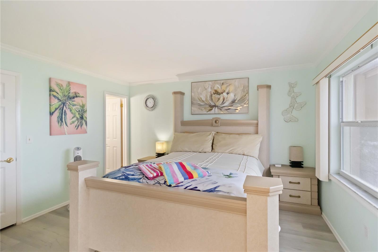 GULF N BAY - Residential