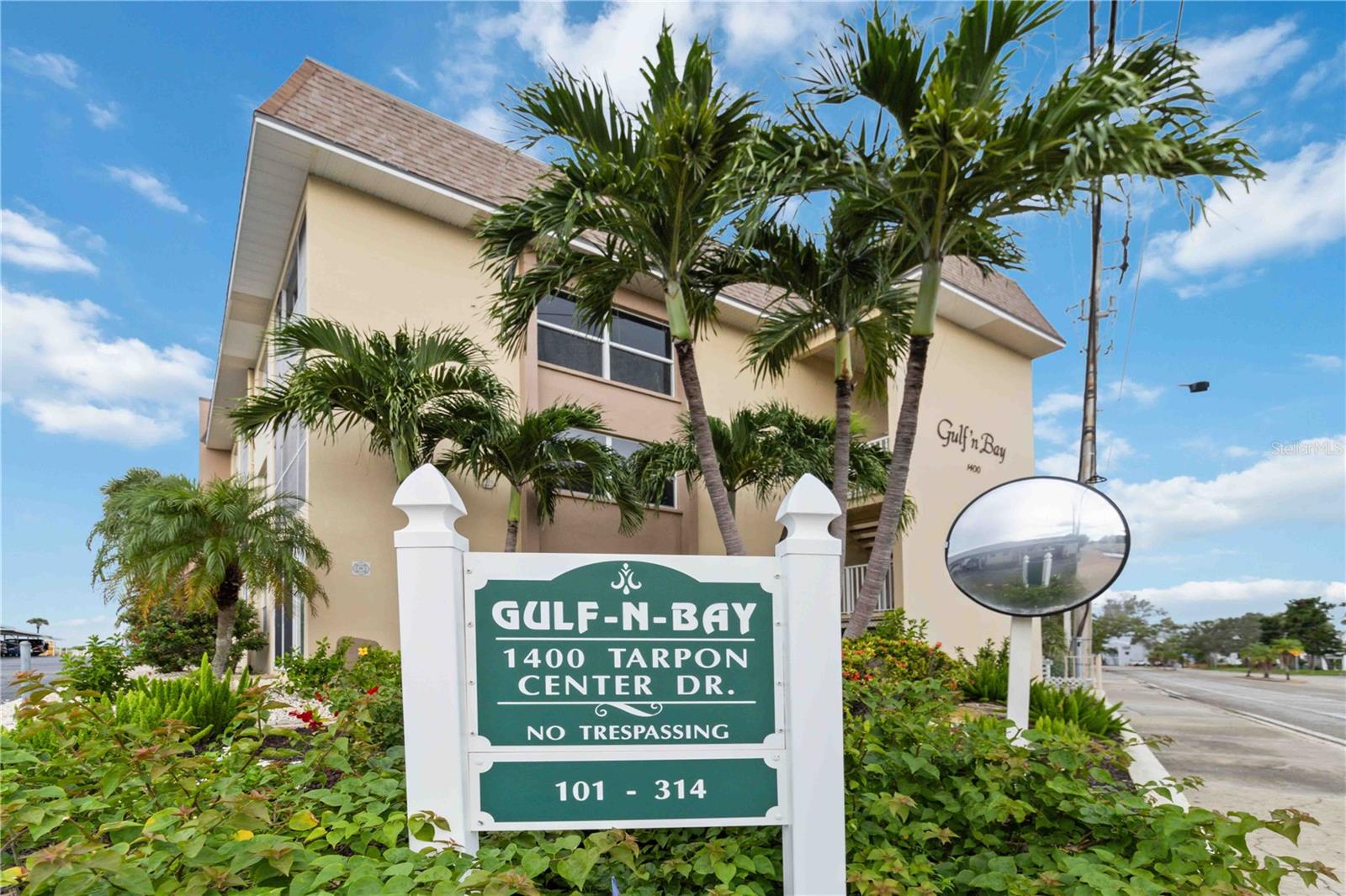 GULF N BAY - Residential