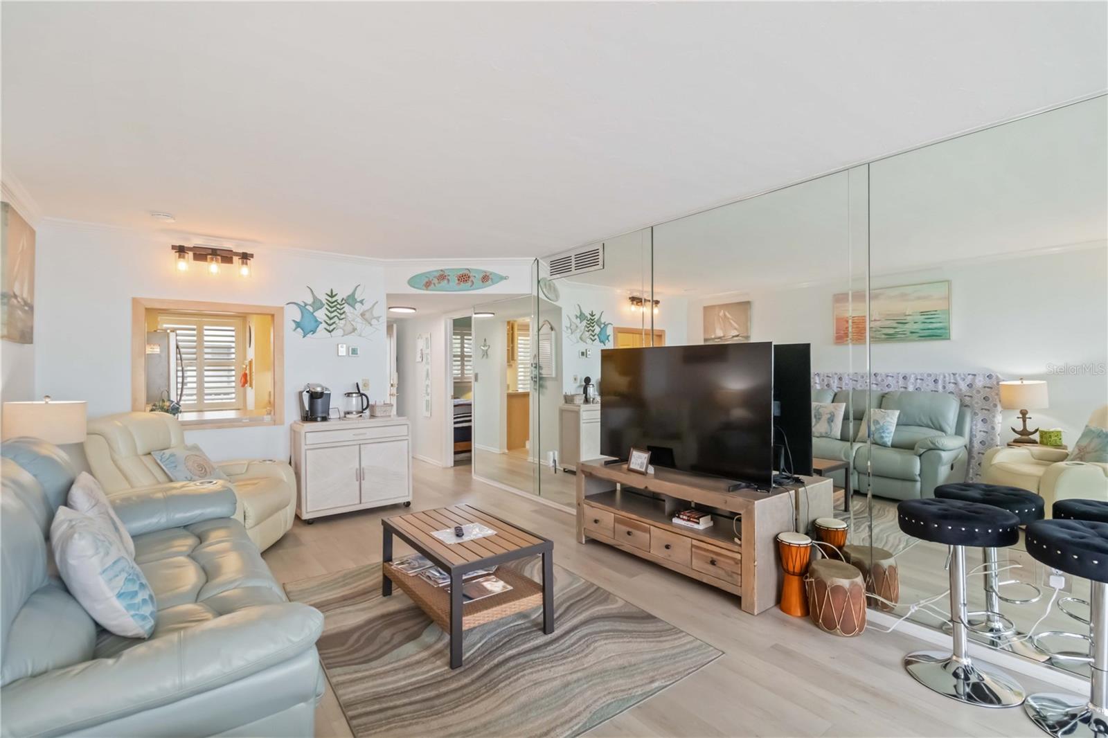 GULF N BAY - Residential
