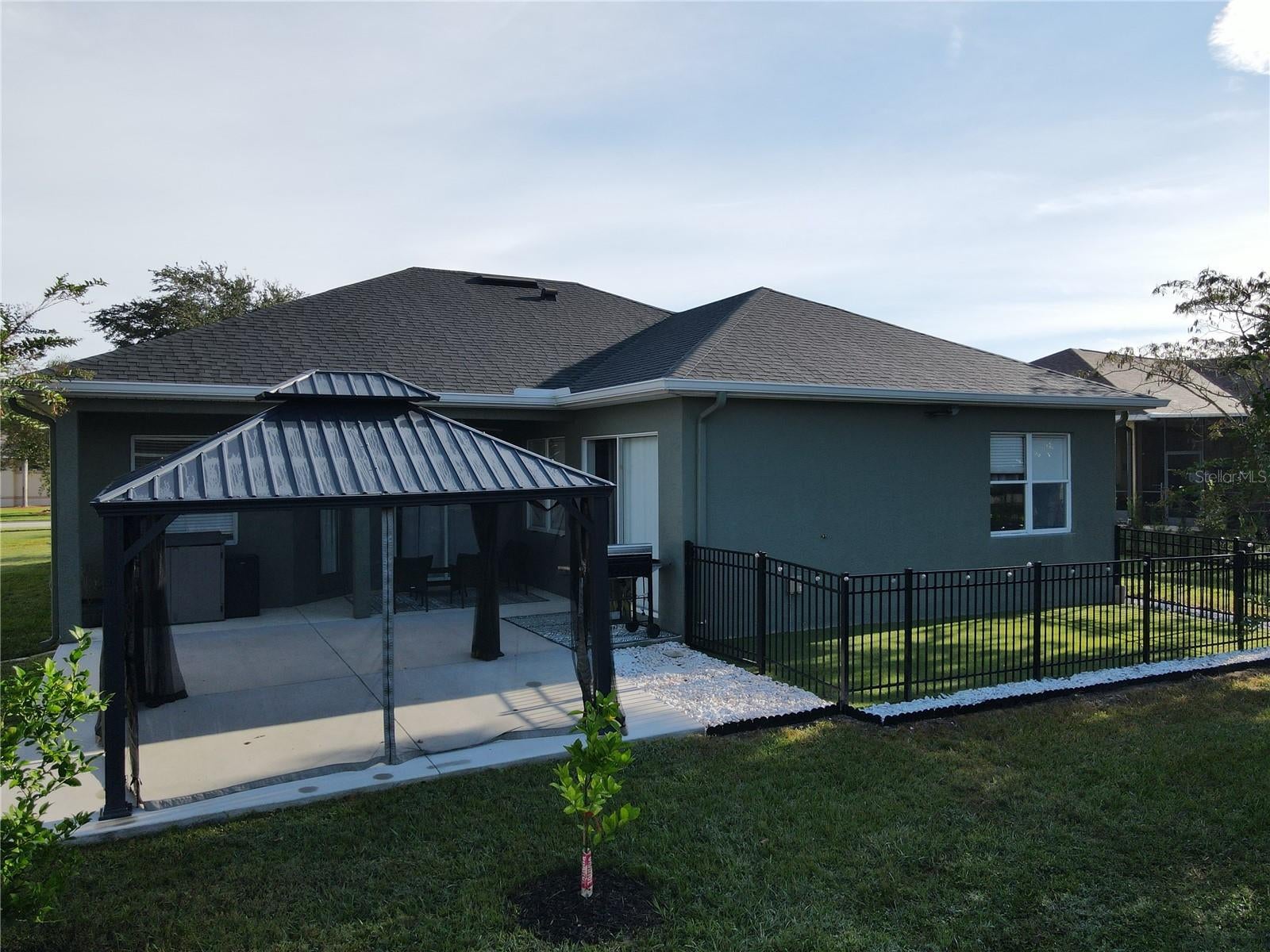 2267 CROSS TEE COURT