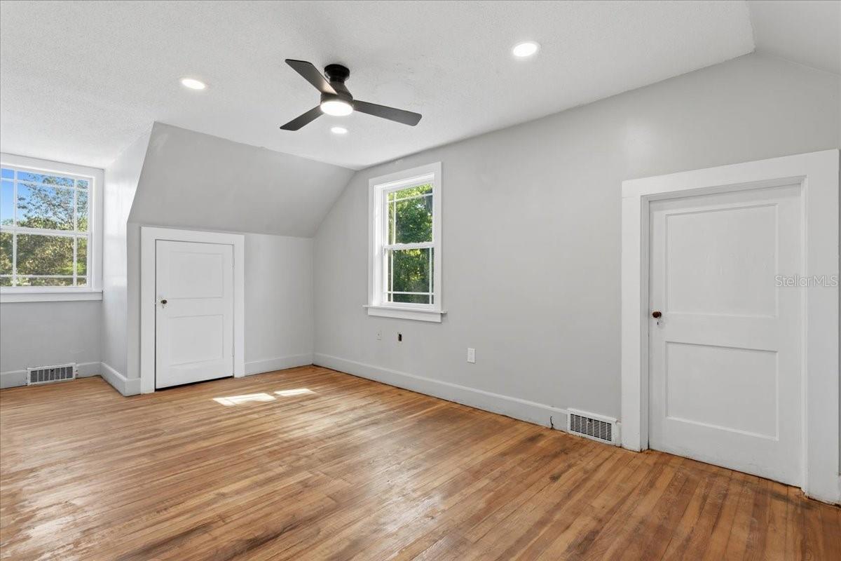 SANTA FE RIVER PLANTATIONS - Residential