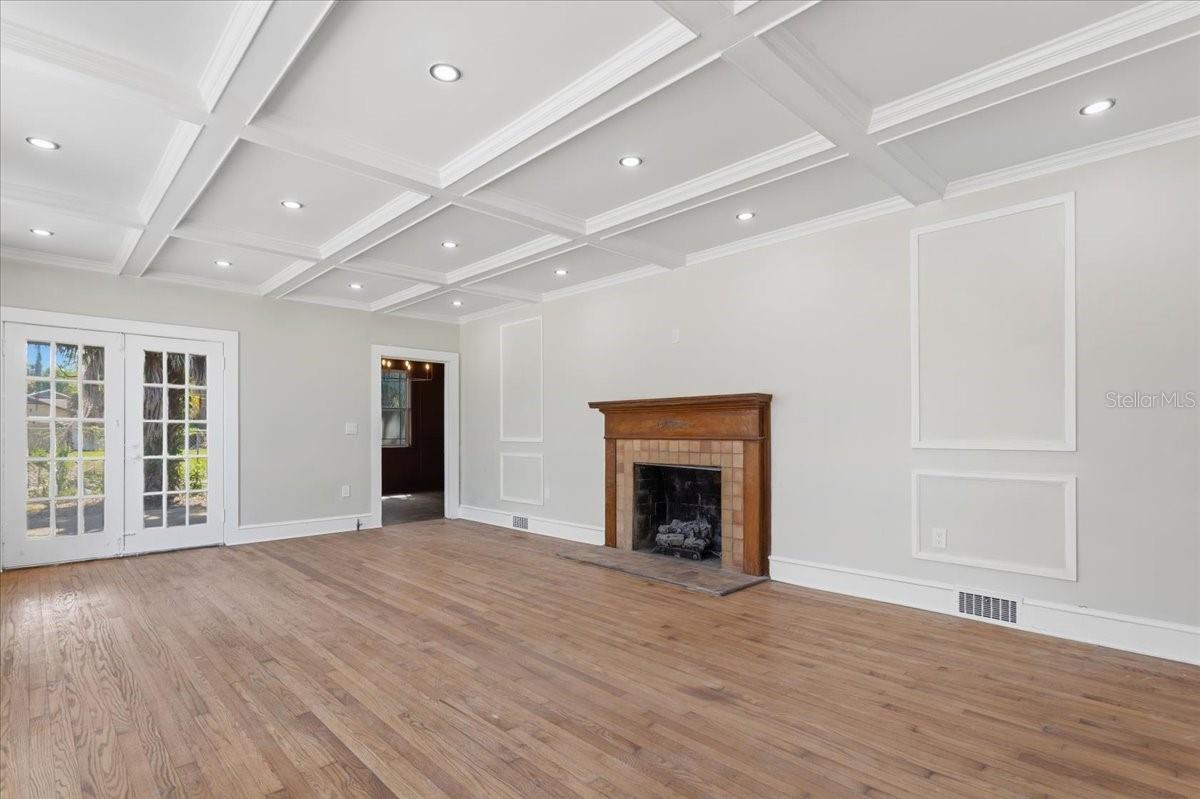 SANTA FE RIVER PLANTATIONS - Residential