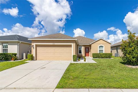 A home in WINTER HAVEN