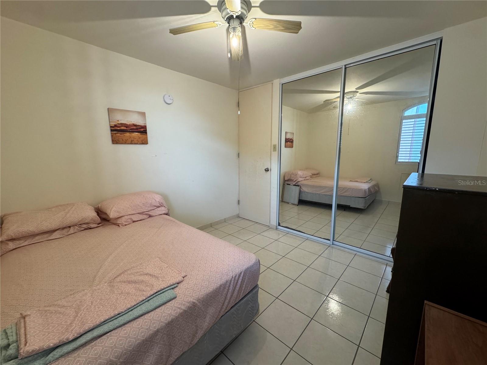 EDIF. E - Residential