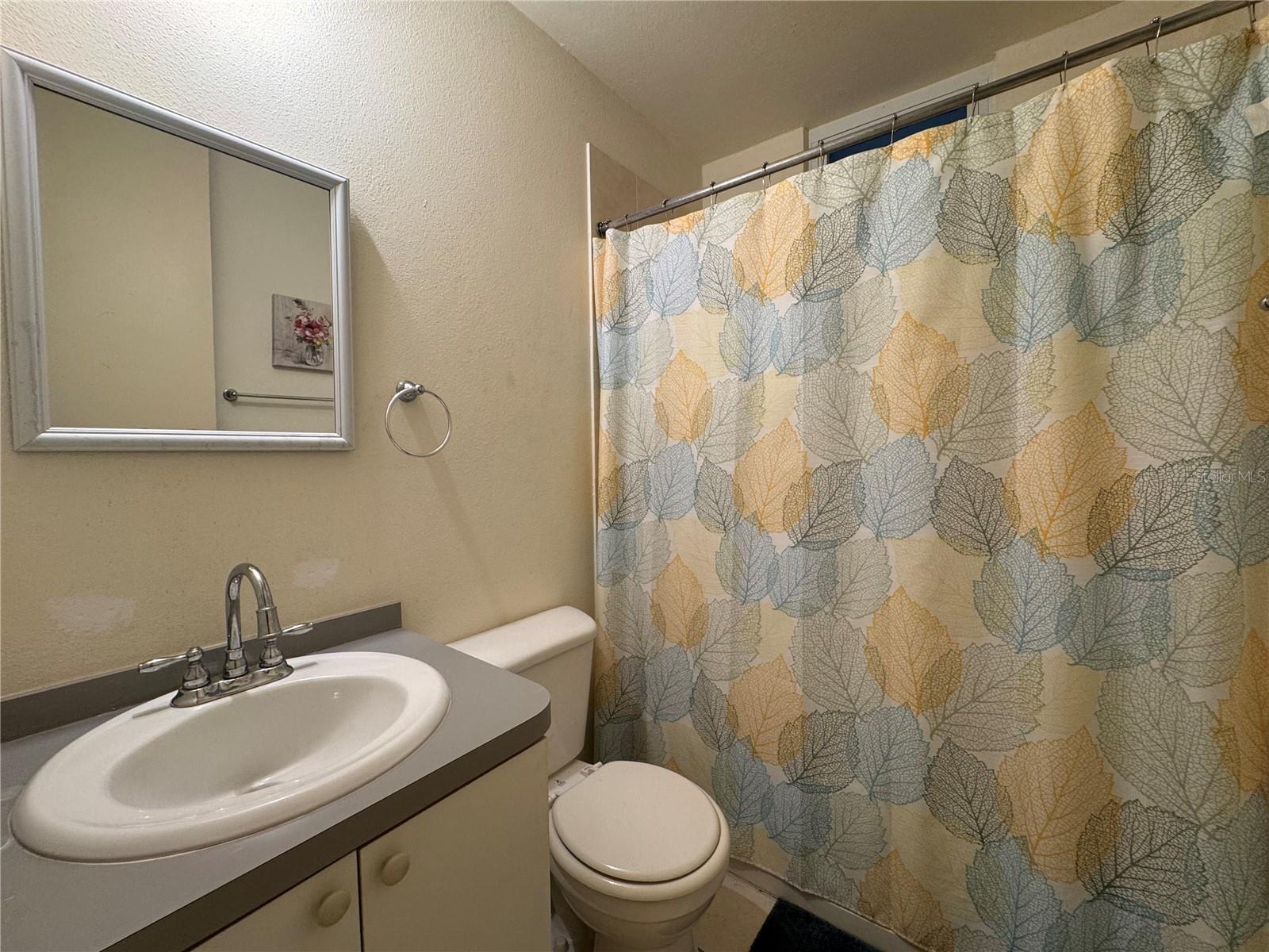 EDIF. E - Residential