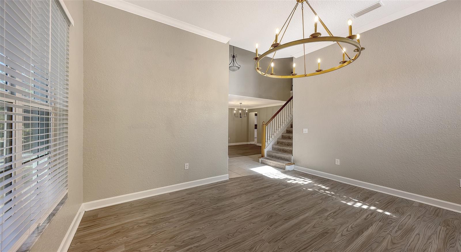 MISSION ESTATES - Residential