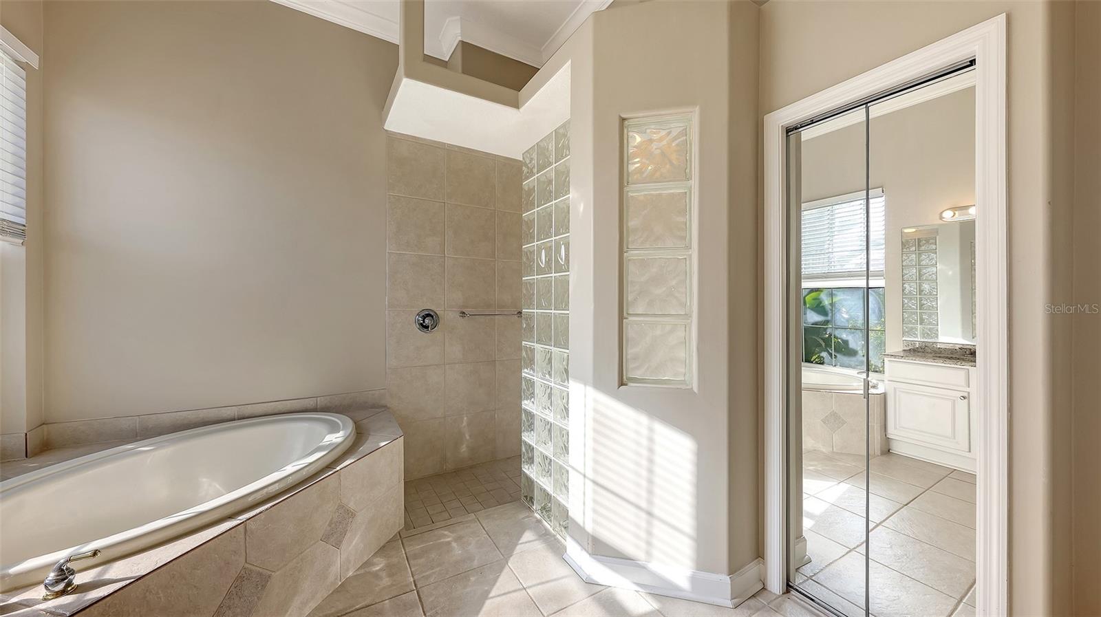 MISSION ESTATES - Residential