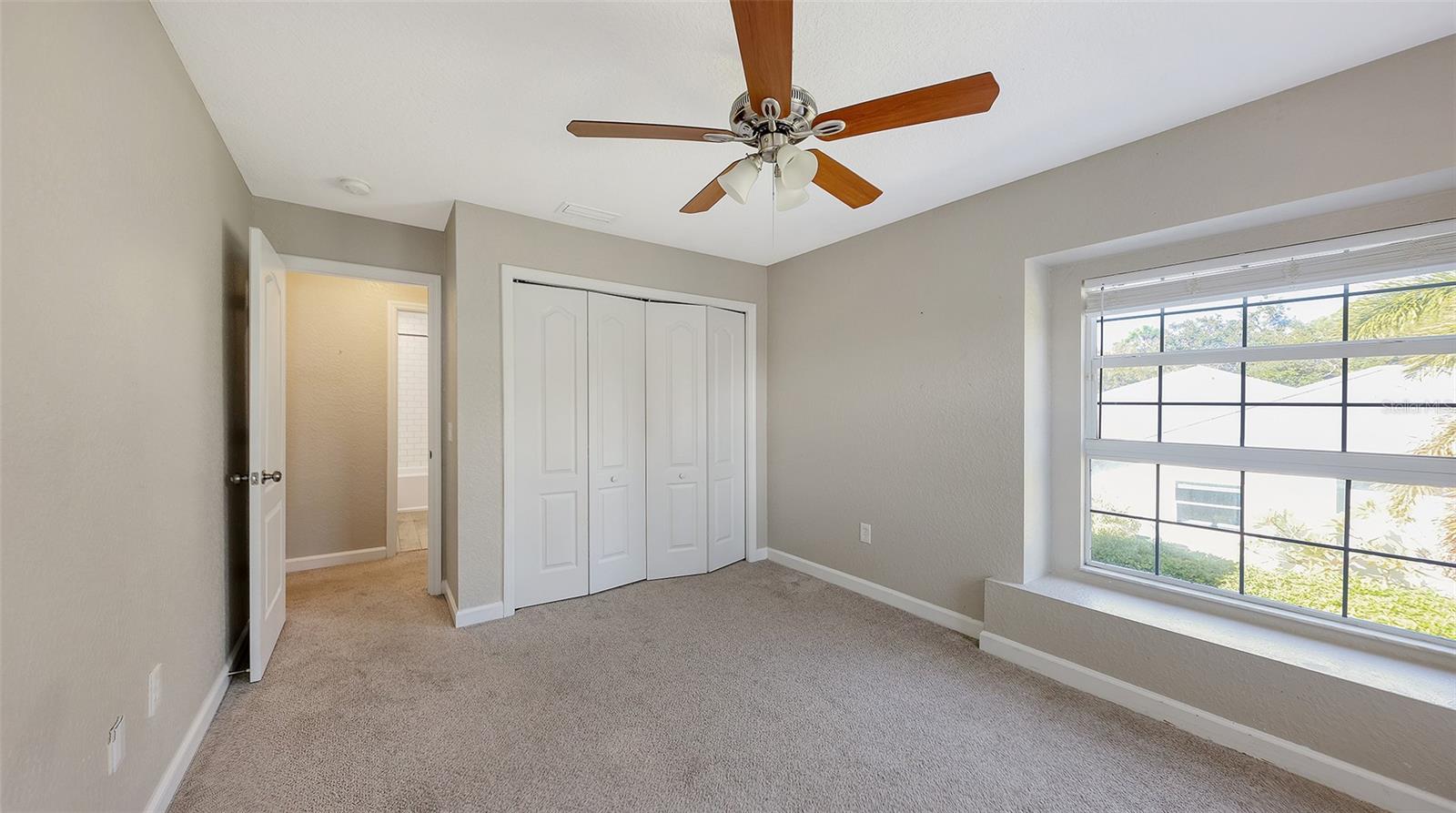 MISSION ESTATES - Residential