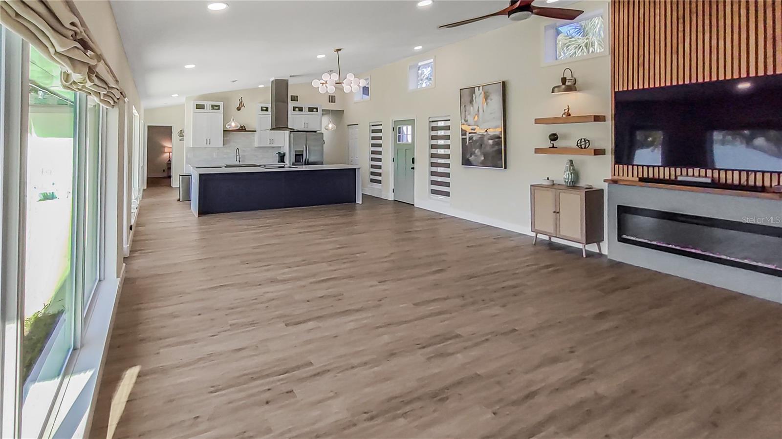 SUNSET BLUFFS ACRES - Residential Lease