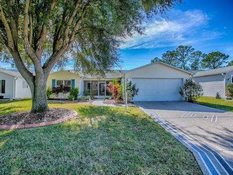 Photo of 676 Camino Del Rey Drive, The Villages, FL 32159 (MLS # G5106931)